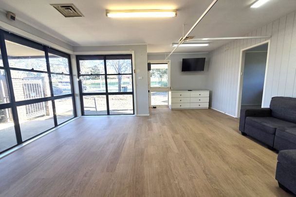 Spacious Family Home with Prime Street Exposure - Photo 1