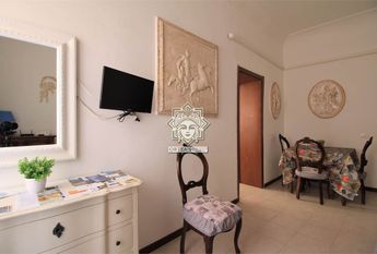 Trilocale con cortile