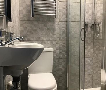 2 bedroom detached bungalow to rent - Photo 1