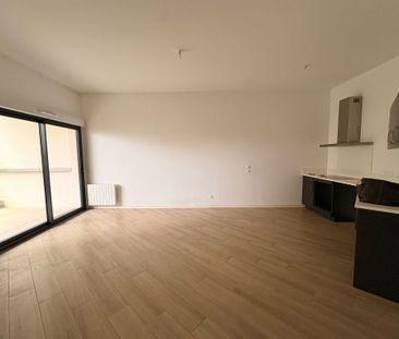 Appartement 2 pieces avec jardin - proche gare - Photo 2