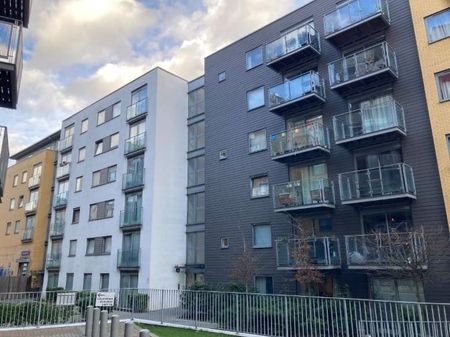 2 Bed Flat, Madison Building, SE10 - Photo 4