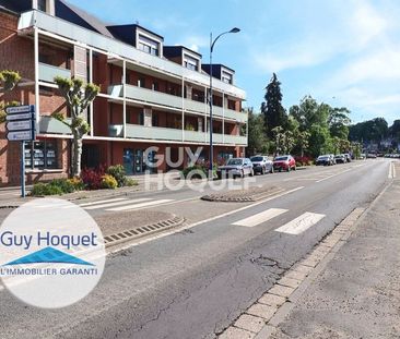Bernay, Résidence Gambetta. - Photo 2