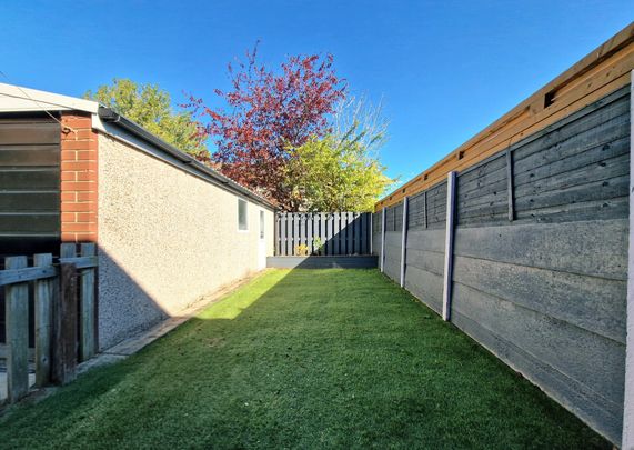 Larchwood, Preston - Photo 1