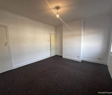 3 bedroom property to rent in Grimsby - Photo 6