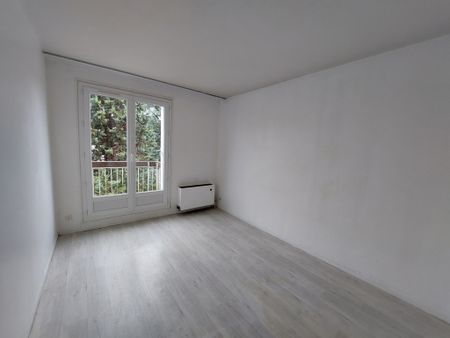 Location Appartement 2 pièces 47m² DIEPPE 76200 - Photo 2