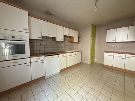Location Appartement 3 pièces 70m² LE MANS 72000 - Photo 3