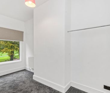 2 bedroom property to rent - Photo 3