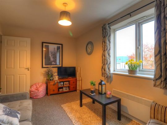 Masons Road, Stratford-Upon-Avon - Photo 1