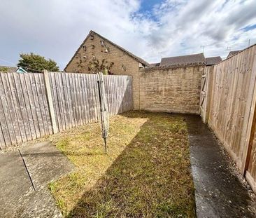 Somers Road, Southsea - Photo 2