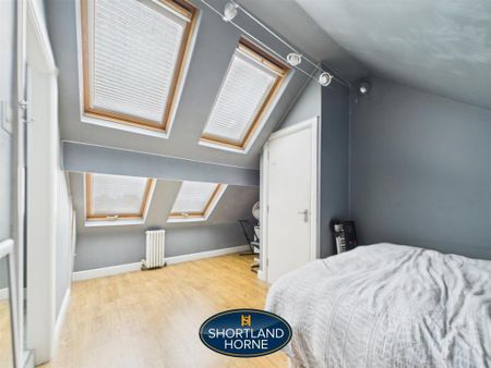 4 bedroom terraced house to rent - Photo 4