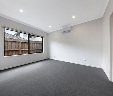 4/25 Clyde Street, Newport VIC 3015 - Townhouse For Rent | Domain - Photo 1