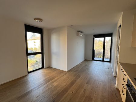 TRAUMHAFTE 2 ZIMMER LOGGIA WOHNUNG - ERSTBEZUG - Photo 5