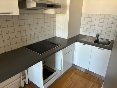 Location Appartement 2 pièces 48m² VALENCE 26000 - Photo 2