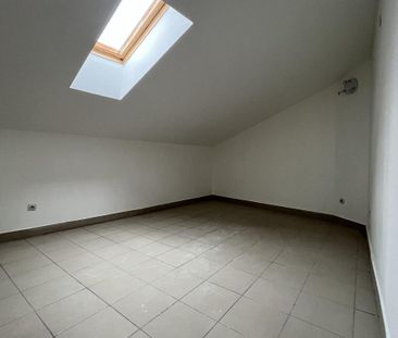 Location Appartement 3 pièces 77m² ST CHAMOND 42400 - Photo 4