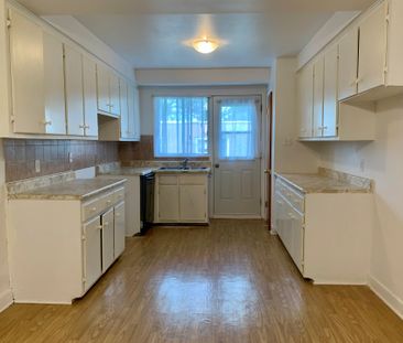 Condo for rent, Montréal (Ahuntsic-Cartierville) - Photo 2