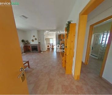 Chalet en alquiler en El Priorat de La Bisbal - Foto 1