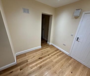 1 bedroom in a house share to rent - Photo 6