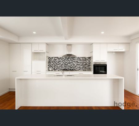 78B Merthyr Road, New Farm, Qld 4005 - Photo 2