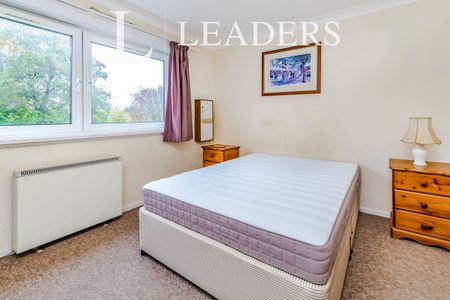 1 bedroom apartment to rent Woodcroft Flats, 10 Chepstow Road, Croydon, CR0 - Photo 2