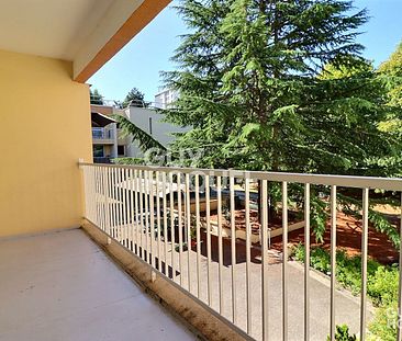 Appartement Saint Michel Sur Orge 1 pièce(s) 31 m2, balcon, cave et parking. - Photo 4