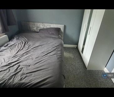 4 bedroom terraced house to rent - Photo 2
