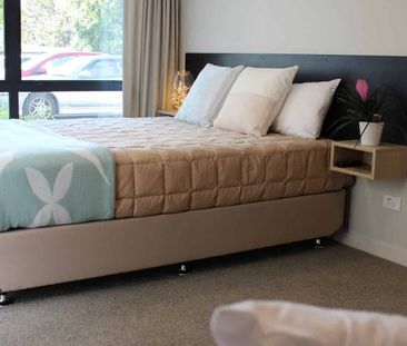 Modern Studio Apartment with Utilities Included - Photo 4