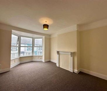 Clovelly Road, Bideford, EX39 - Photo 1