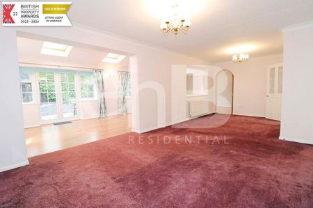 5 bedroom detached house to rent - Photo 3
