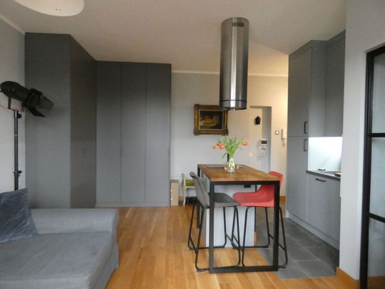 Nowoczesne studio blisko Łazienek Królewskich 33.5 m² - Photo 1