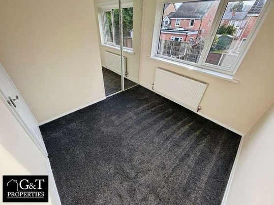 Peel Way, Tividale, Oldbury, B69 - Photo 1