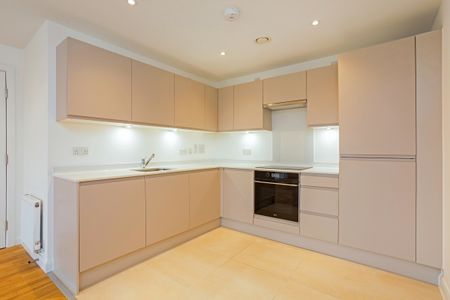 1 bedroom flat to rent - Photo 2