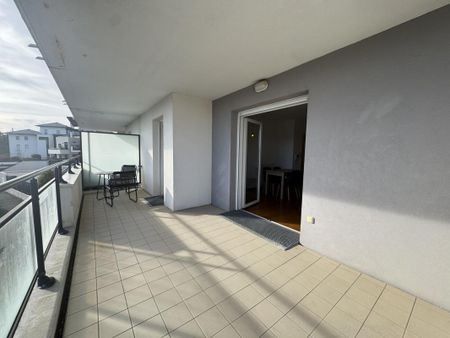 ANGERS – T3 MEUBLÉ RÉNOVÉ – IDÉAL COLOCATION – TRAM & COMMERCES - Photo 3