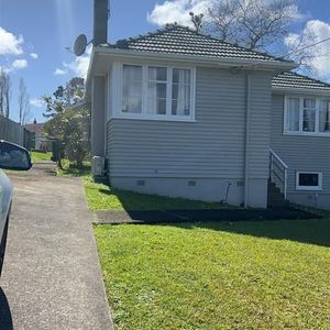 Two Bedroom Hauraki House - Photo 2