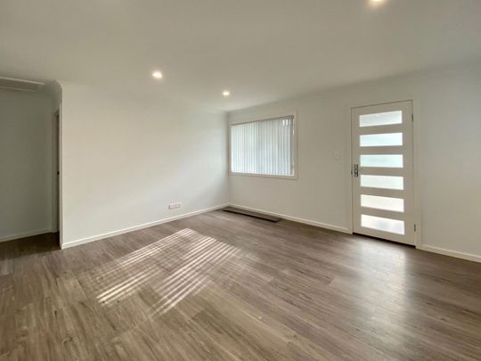 MODERN 2-BEDROOM GRANNY FLAT - Photo 1