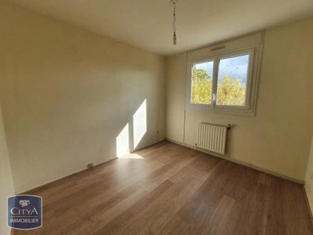 Appartement à louer 3 pièces 72.46m² - Photo 3