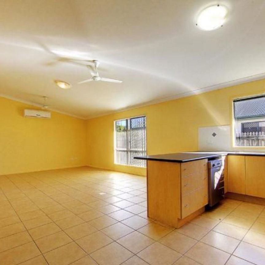 7 Shrike Court, 4815, Condon Qld - Photo 1