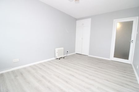 Kingsway, Hove - Photo 4