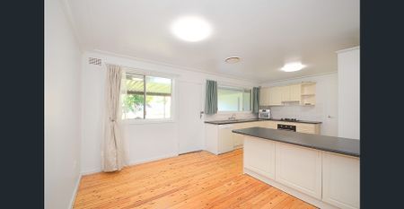 Renovated 3 Bedroom plus extra study room - Photo 3