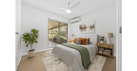 Private, Family-Friendly Home in Southport’s Best Location! - Photo 4