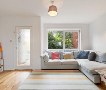 Golders Green Road, London, NW11 - Photo 5