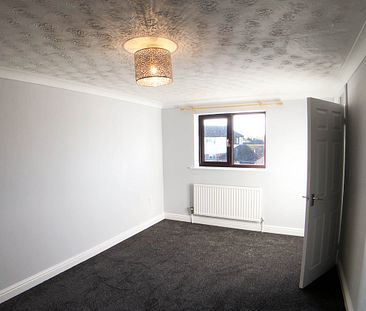 Fully Refurbished 2 Bedroom Property in Doddington - Photo 3