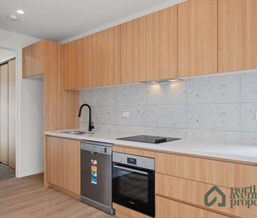 Brand New & Stylish Townhouse Living in Lilydale - Photo 5
