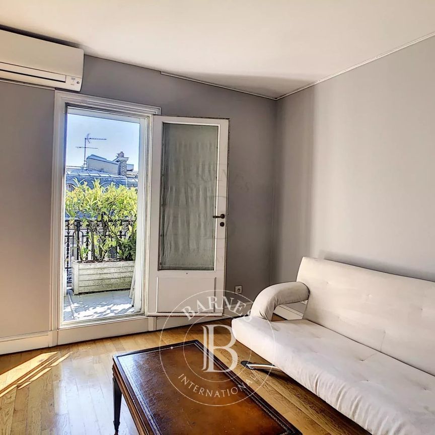 Tout savoir sur cet appartement dans le quartier Chaillot, à Paris 16ème - Photo 1
