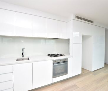 1406E/42-48 Balston Street - Photo 5