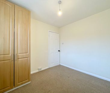 The Chase, Clarke Dell, Sheffield, S10 2NR - Photo 4