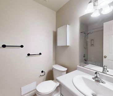 For Lease - 183 Nelson Street Unit# 1, Oakville, Ontario - Photo 6