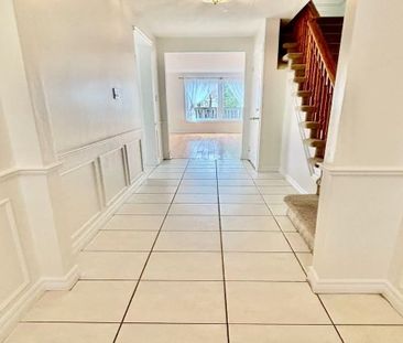 For Lease - 4230 Perivale Road Unit# Main&upper level, Mississauga,... - Photo 4