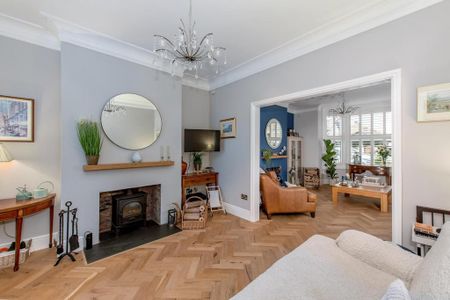 3 bedroom terraced house to rent - Photo 2