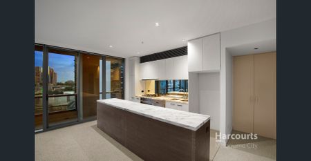 Prestige & Position: Unrivalled City-Edge Lifestyle - Photo 5