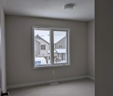 734 TINCTURE PLACE - Photo 2